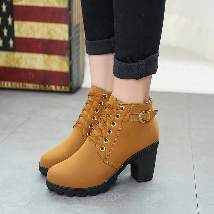 Damen Modische Stiefeletten mit trendigem Schnürung und stabilen Blockabsatz EB