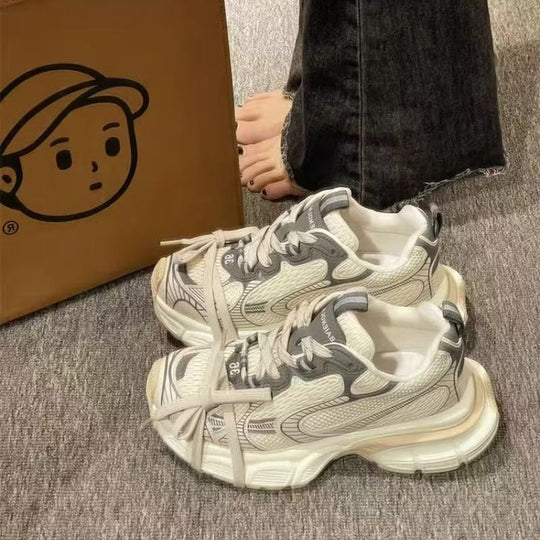 Damen Sportliche Comfort Sneakers mit atmungsaktiver Netzstruktur und dämpfender Sohle EB