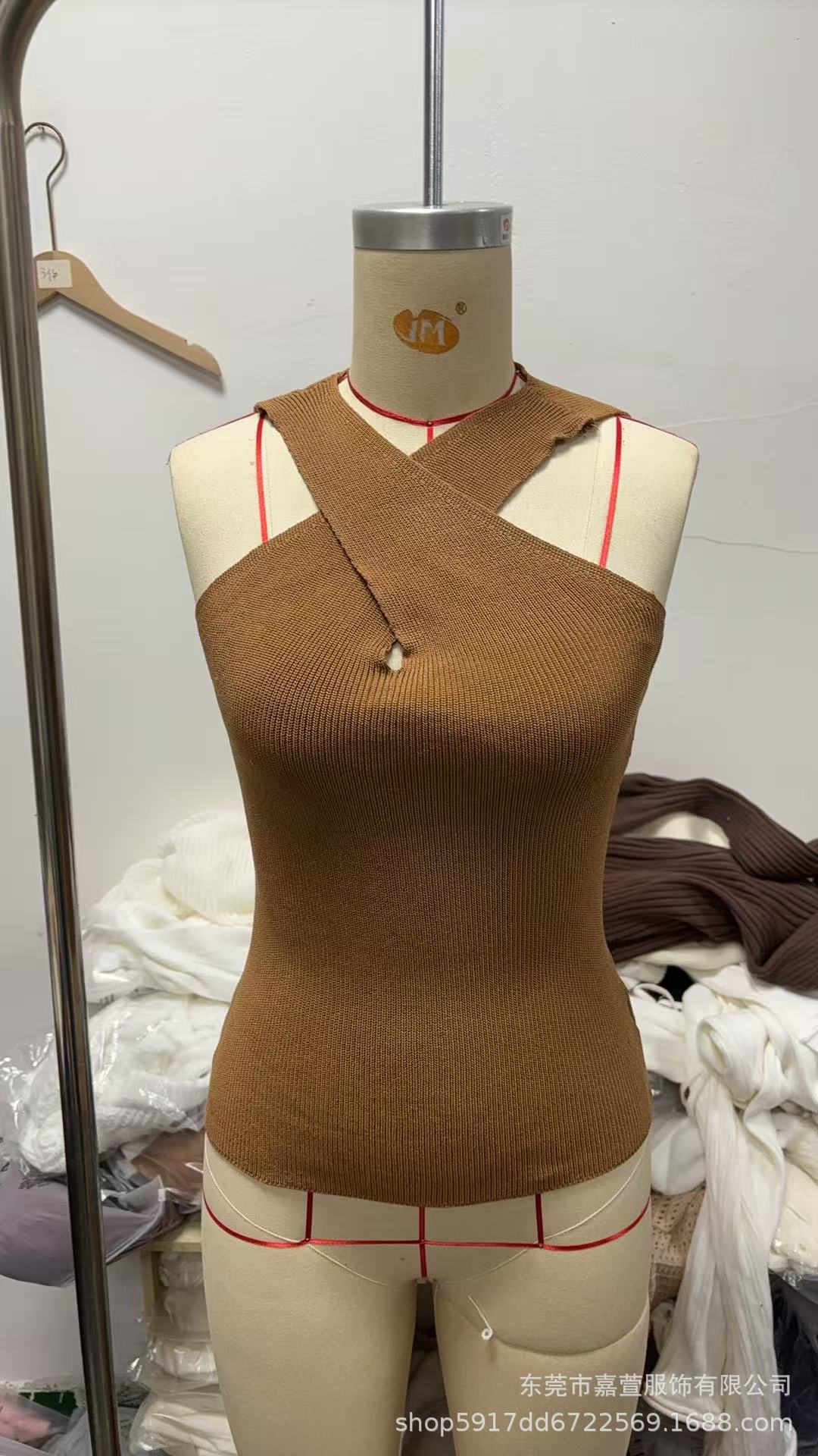 Damen Elegantes Stricktop mit gekreuztem Design und V-Ausschnitt EB