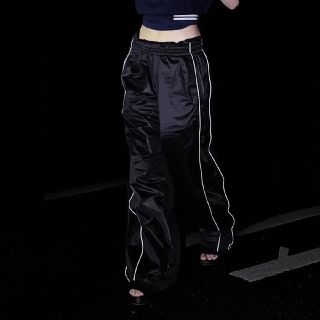 Damen Trendige Relaxed Fit Sporthose mit elastischem Bund und seitlichen Reißverschlüssen EB