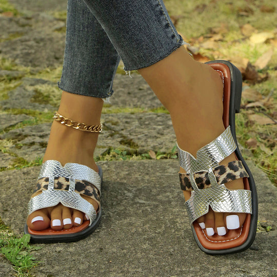 Damen Sandalen im modernen Tierprint mit elegantem Metallic-Finish EB