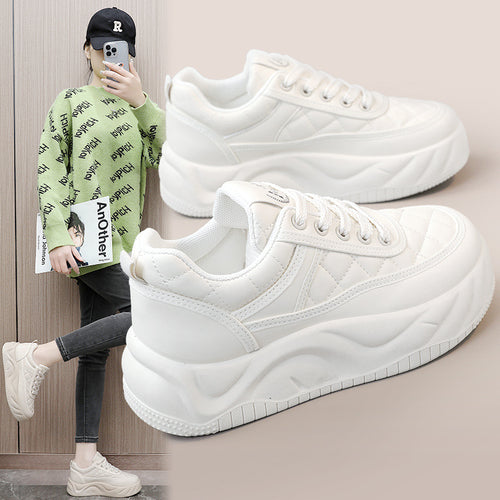 Damen Chunky Sneaker mit gepolstertem Fußbett und modischem Design EB
