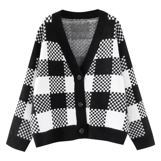 Damen Grobstrick Cardigan mit kontrastierendem Karomuster und Knopfdetails EB