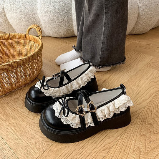 Damen Rüschen Sneakers mit dekorativen Schnallen und robustem Profil EB