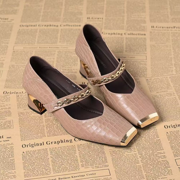 Damen elegante Blockabsatz Schuhe mit Kettenapplikation EB