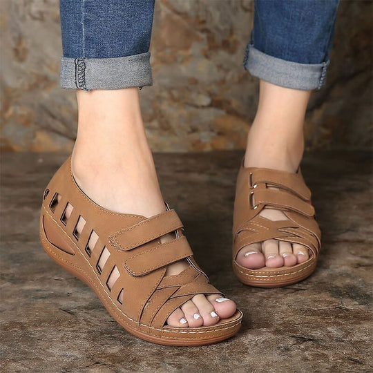 Damen Komfortsandalen mit atmungsaktivem Netzdesign und verstellbaren Riemen EB