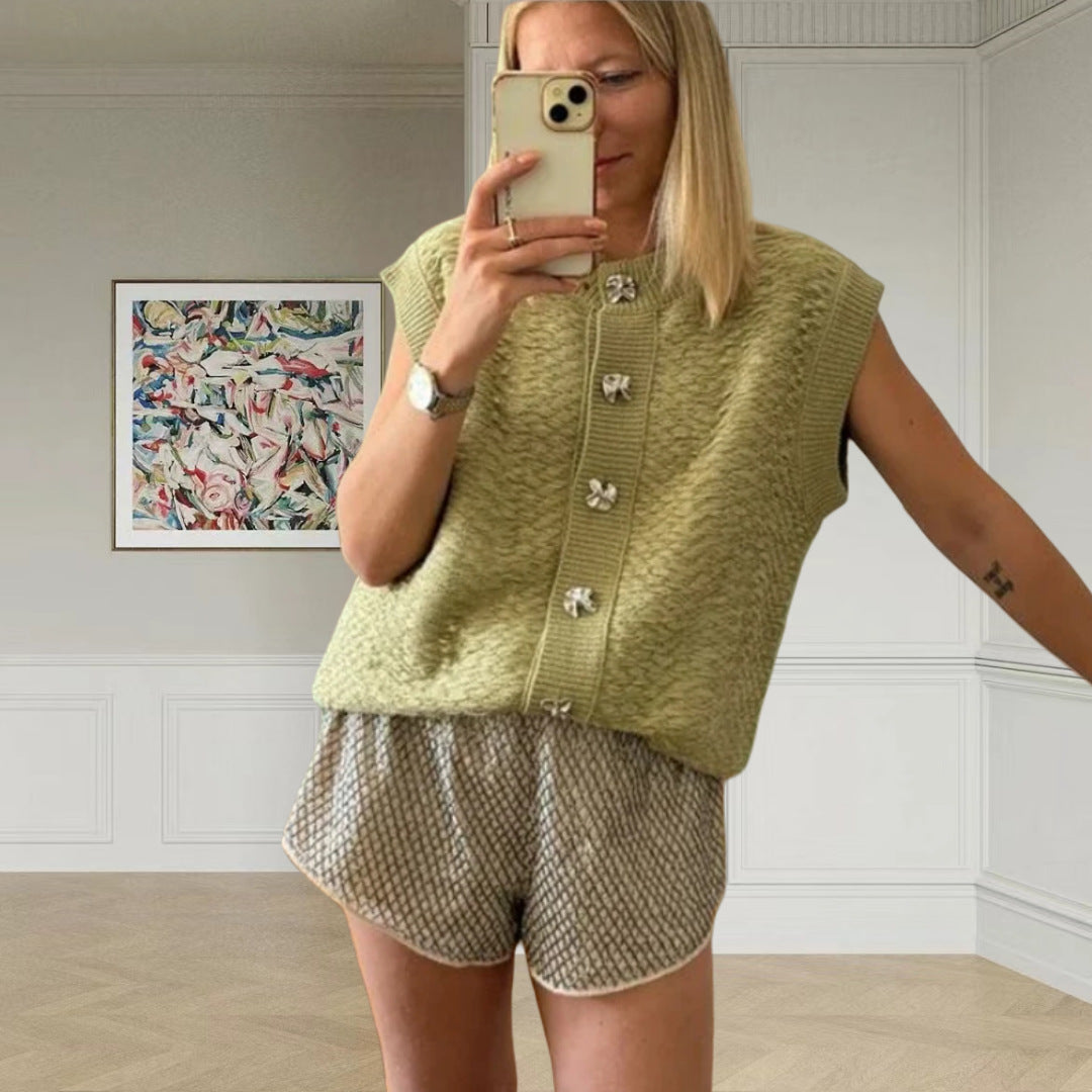 Damen Strickweste mit dekorativen Knöpfen und elegantem Schnitt EB