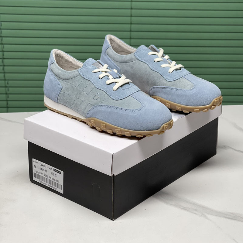 Damen Sportliche Sneaker mit hochwertigem Wildleder-Obermaterial und rutschfester Sohle EB