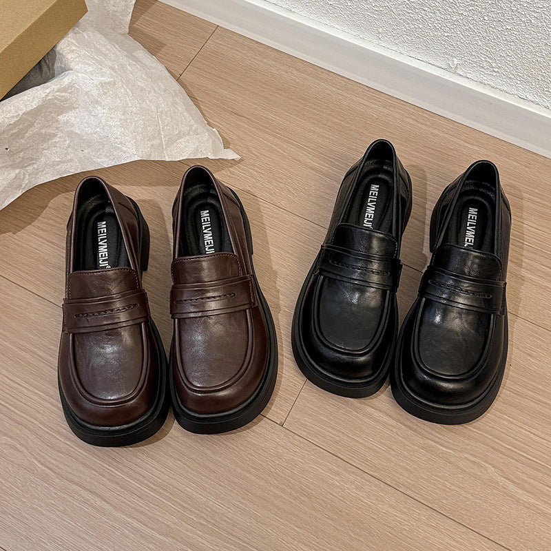 Damen modische und komfortable Loafers mit eleganter Lederoberfläche EB