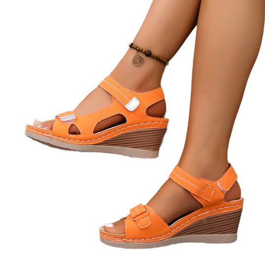 Damen Wedge-Sandalen mit verstellbarem Riemendesign und komfortablem Fußbett EB