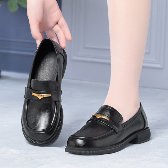 Damen Mokassins mit modischem Kettendetail und komfortabler Sohle EB