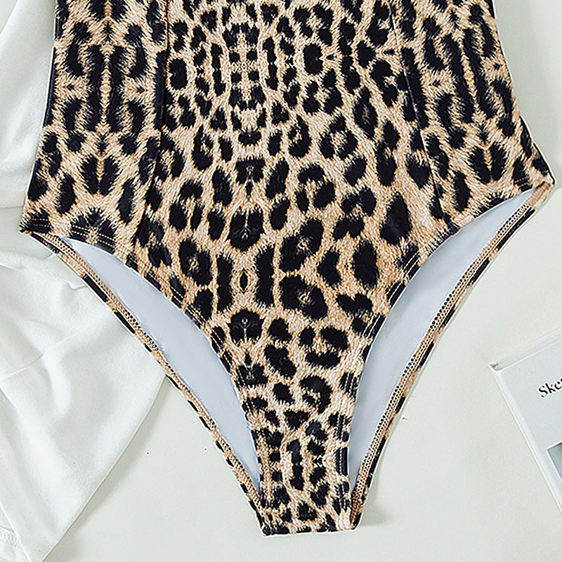 Damen Einteiler Badeanzug mit raffiniertem Leopardenmuster EB