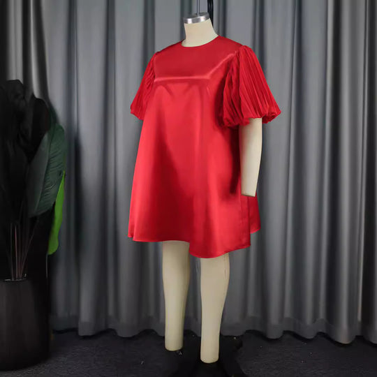 Damen exklusives Satin Kleid mit elegantem Rüschensaum EB