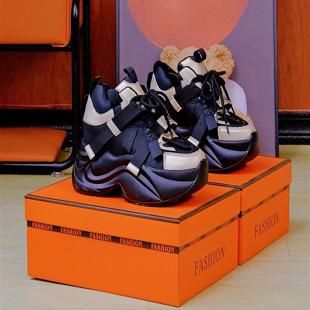 Damen Chunky-Sneaker mit modischem Design und maximalem Komfort EB