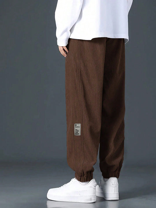 Herren nan Relax-Freizeithose aus feiner Breitkordstruktur mit Tunnelzug und elastischen Knöchelabschlüssen EB
