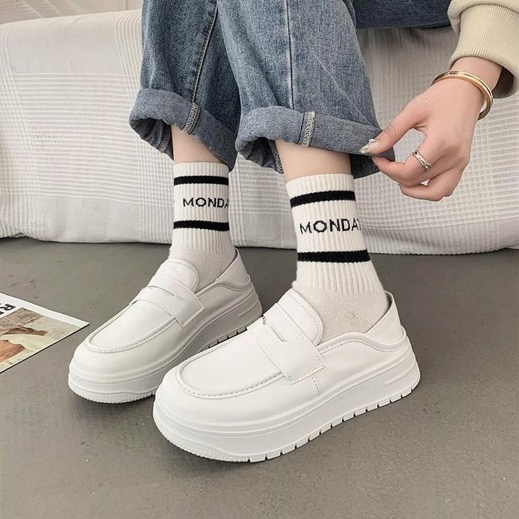 Damen Elegante Slip-On Sneakers mit dicker Sohle und modischer Schnalle EB
