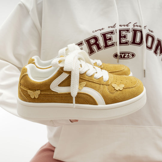 Damen Sneakers mit filigranem Schmetterlingsdesign und sportlicher Profilsohle EB