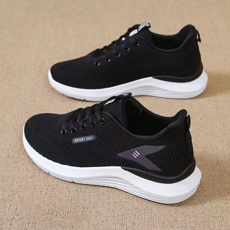 Damen Sportliche und atmungsaktive Sneakers EB