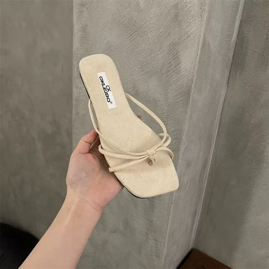 Damen modische Zehentrenner mit eleganten Schnürdetails EB