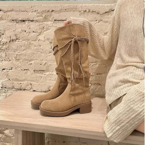 Damen Knöcheltief-Stiefel mit raffiniertem Falten-Design und dekorativem Schnürdetail EB