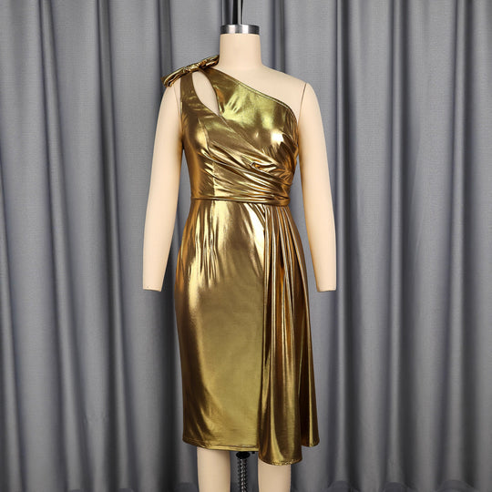 Damen Elegantes Abendkleid mit asymmetrischem Schnitt und voluminösem Drapierungselement EB