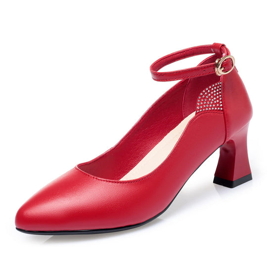 Damen Pumps mit elegantem Riemchen und komfortablem Blockabsatz EB 1776166615