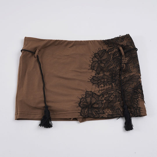 Damen Elegantes Spitzenoberteil mit modischen Knopfdetails EB