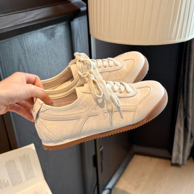Damen Sportliche Sneakers mit modernem Design EB
