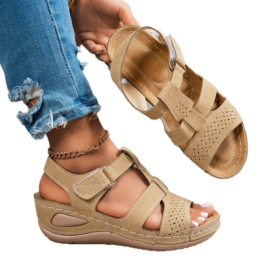 Damen Komfortable und stilvolle Sandalen EB