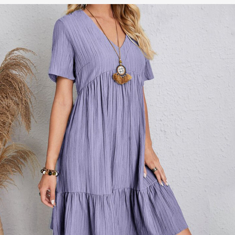 Damen Sommerliches Freizeitkleid mit V-Ausschnitt und Rüschensaum EB