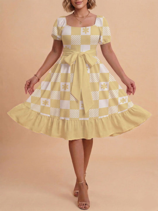 Damen Verspieltes Maxikleid mit Bärenmuster und taillierbarem Band EB