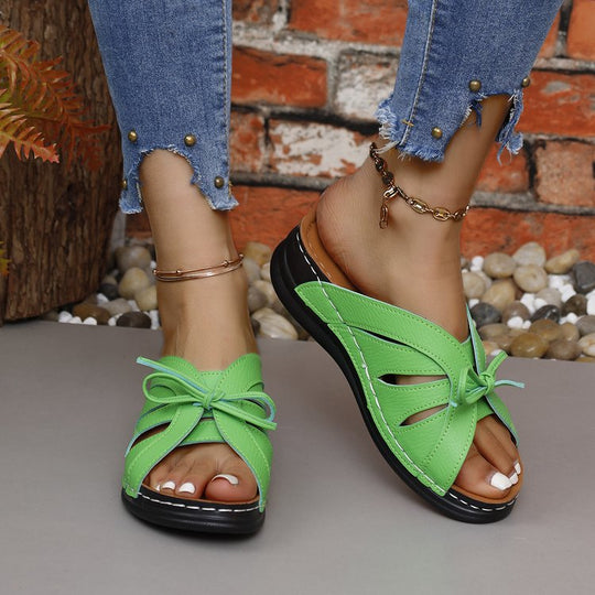 Damen Riemensandalen mit atmungsaktiven Einschnitten und komfortablem Fußbett EB