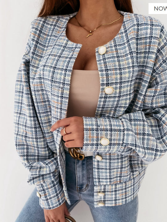 Damen Modischer Karostrickjacke mit einzigartigem Knopfverschluss EB