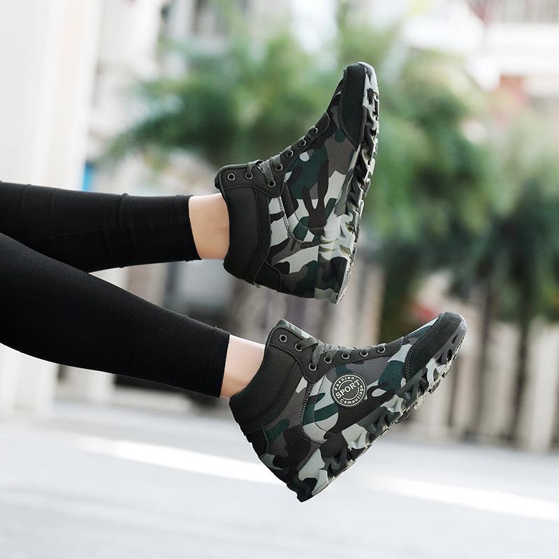 Damen Sportliche High-Top Sneakers mit camouflagiertem Design und rutschfester Sohle EB