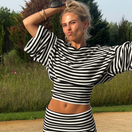 Damen nan gestreiftes Cut-Out-Longsleeve mit weitem Arm und taillierter Schichtung EB