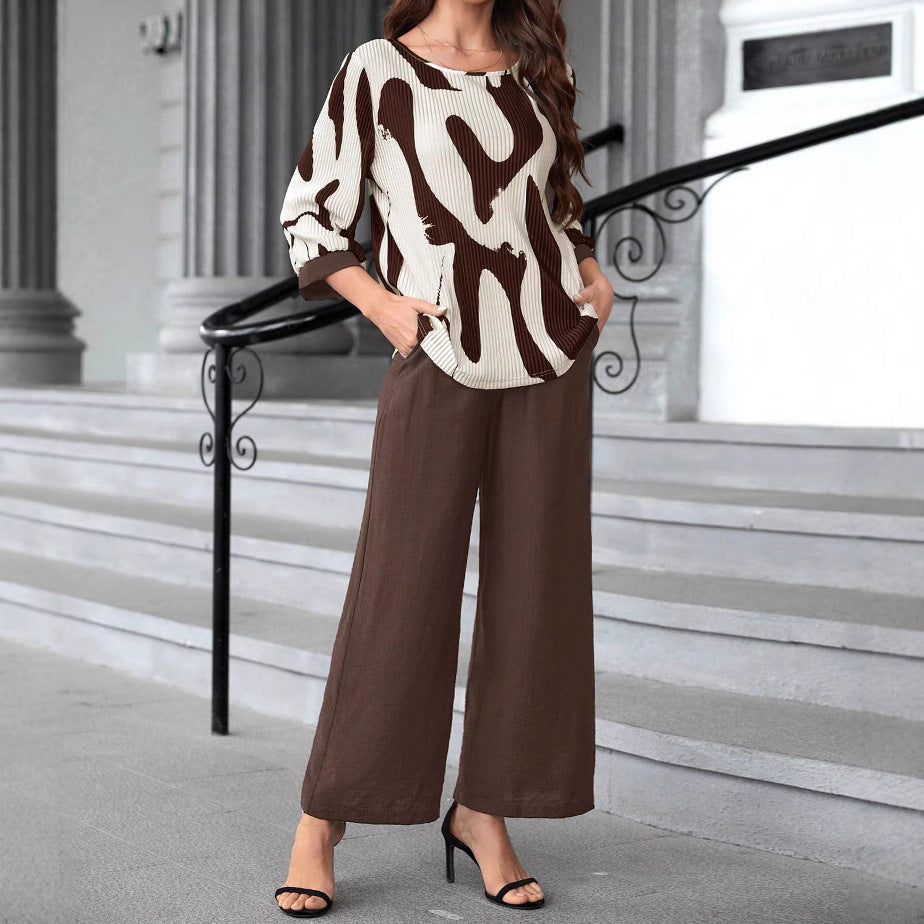 Damen Modisches Outfit mit einzigartigem Muster und weit geschnittenen Hosen EB
