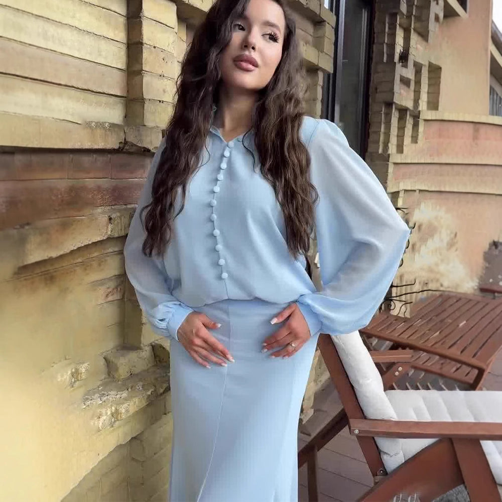 Damen Elegantes Maxi-Kleid mit transparenten Ärmeln und Hochgeschlossenem Design EB