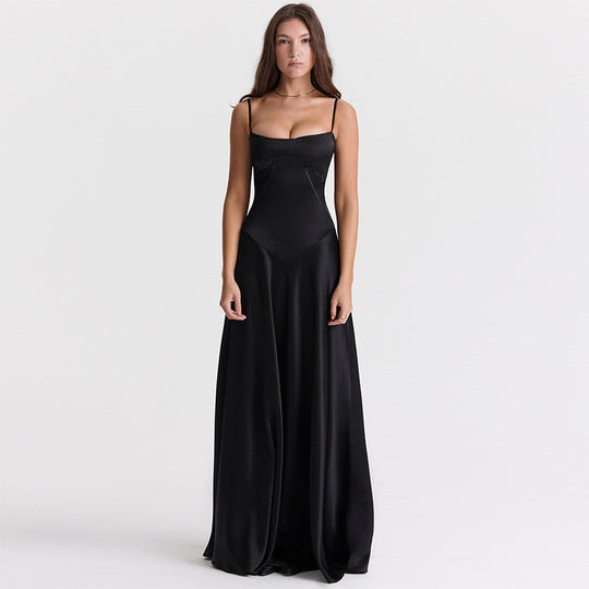 Damen Elegantes Abendkleid mit tailliertem Schnitt und schwingendem Rock EB