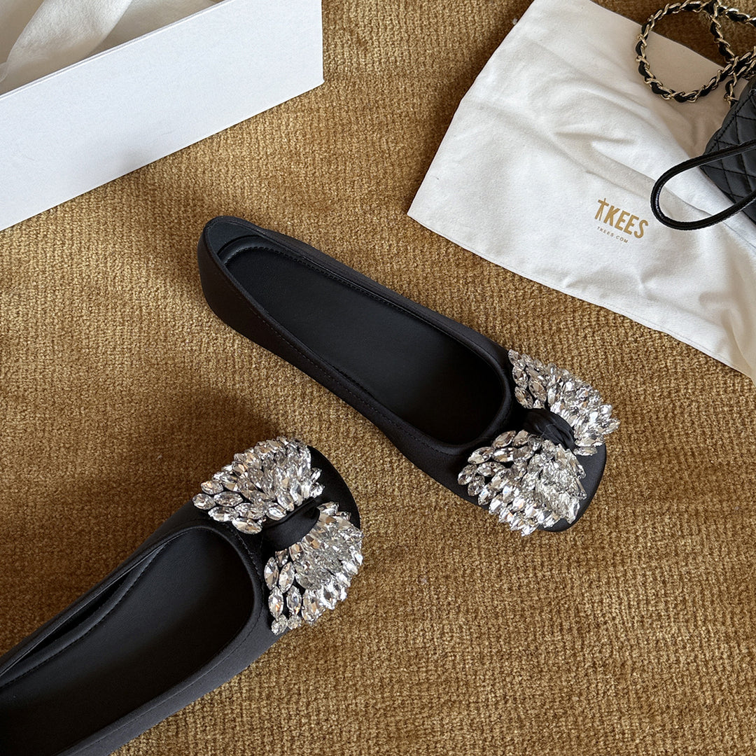 Damen elegante Ballerinas mit glitzerndem Schmuck-Detail EB