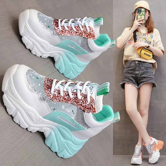 Damen sportliche Sneakers mit hochflexibler Sohle und modischen Glitzerdetails EB