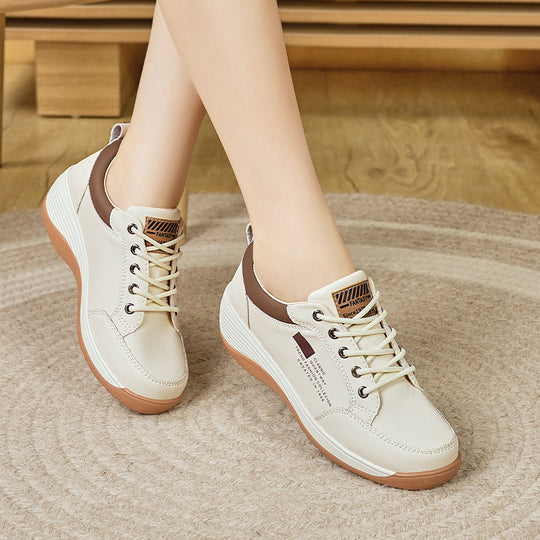 Damen Sportliche Sneaker mit ergonomischer Passform und rutschfester Sohle EB