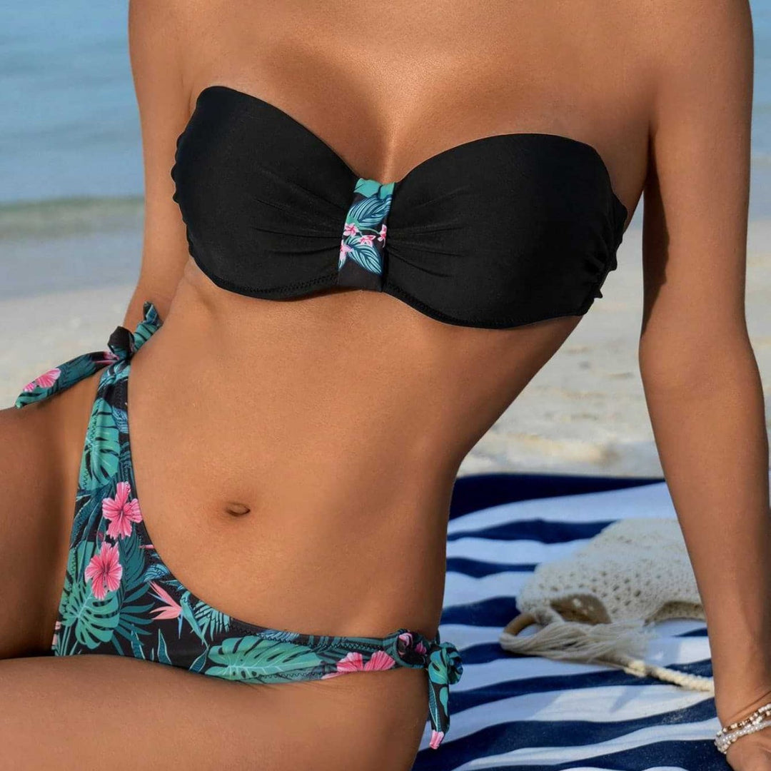 Damen Bandeau-Bikini mit floralen Akzenten EB