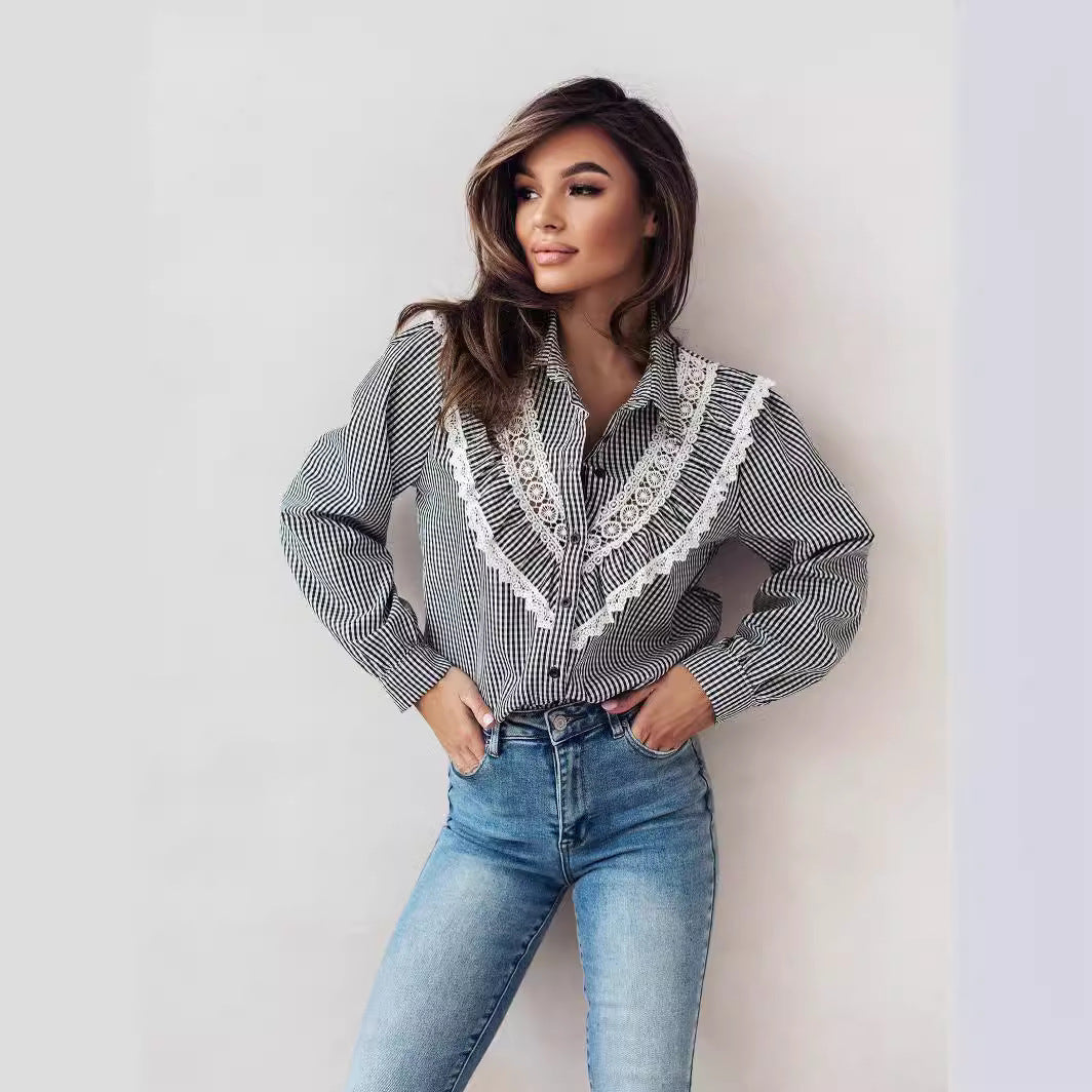 Damen Bluse mit raffinierten Spitzenakzenten und karierter Gestaltung EB