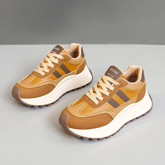 Damen Sneakers mit hohem Plateau und atmungsaktivem Obermaterial EB