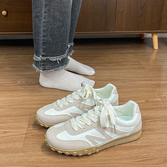 Damen Sportliche Sneakers mit durchgehender Dämpfung und rutschfester Außensohle EB