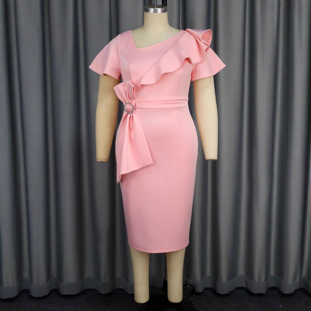 Damen Elegantes und schmeichelndes Abendkleid EB