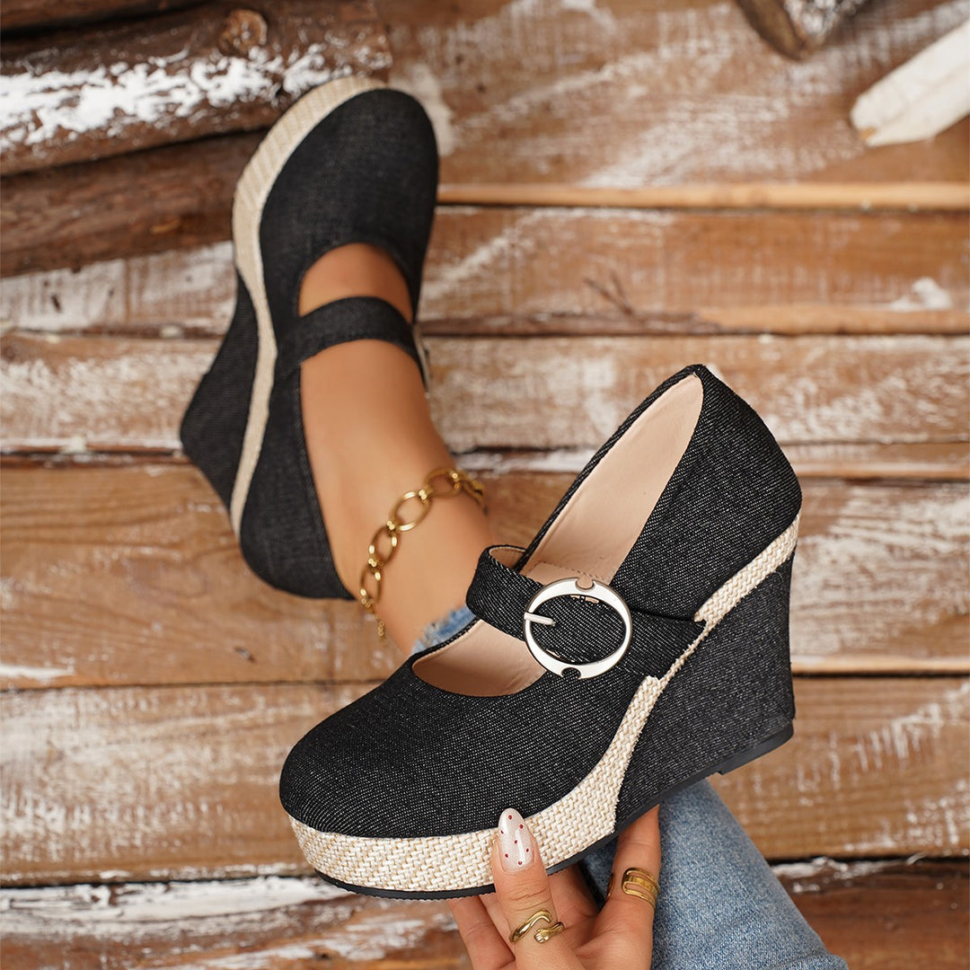 Damen Wedge-Pumps mit schnallenverziertem Fesselriemen und geflochtenem Absatz EB