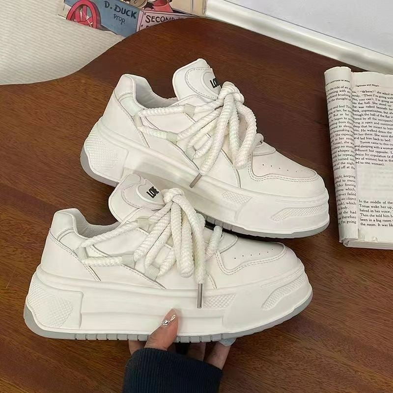 Damen Sportliche Sneaker mit dämpfender Sohle und komfortabler Innenpolsterung EB