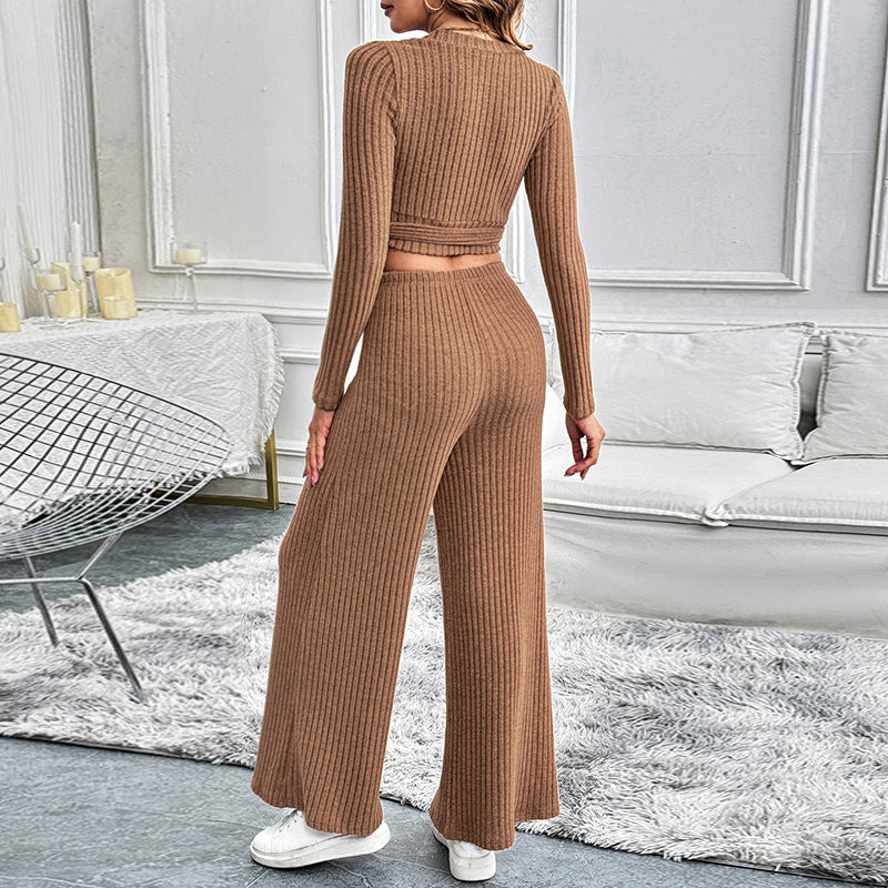 Damen Strick-Jumpsuit mit Wickeloberteil und weit geschnittenem Bein EB