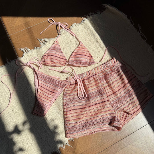 Damen Zweiteiliges Strand-Bikini-Set mit verspielt gestreiftem Oberteil und Shorts EB